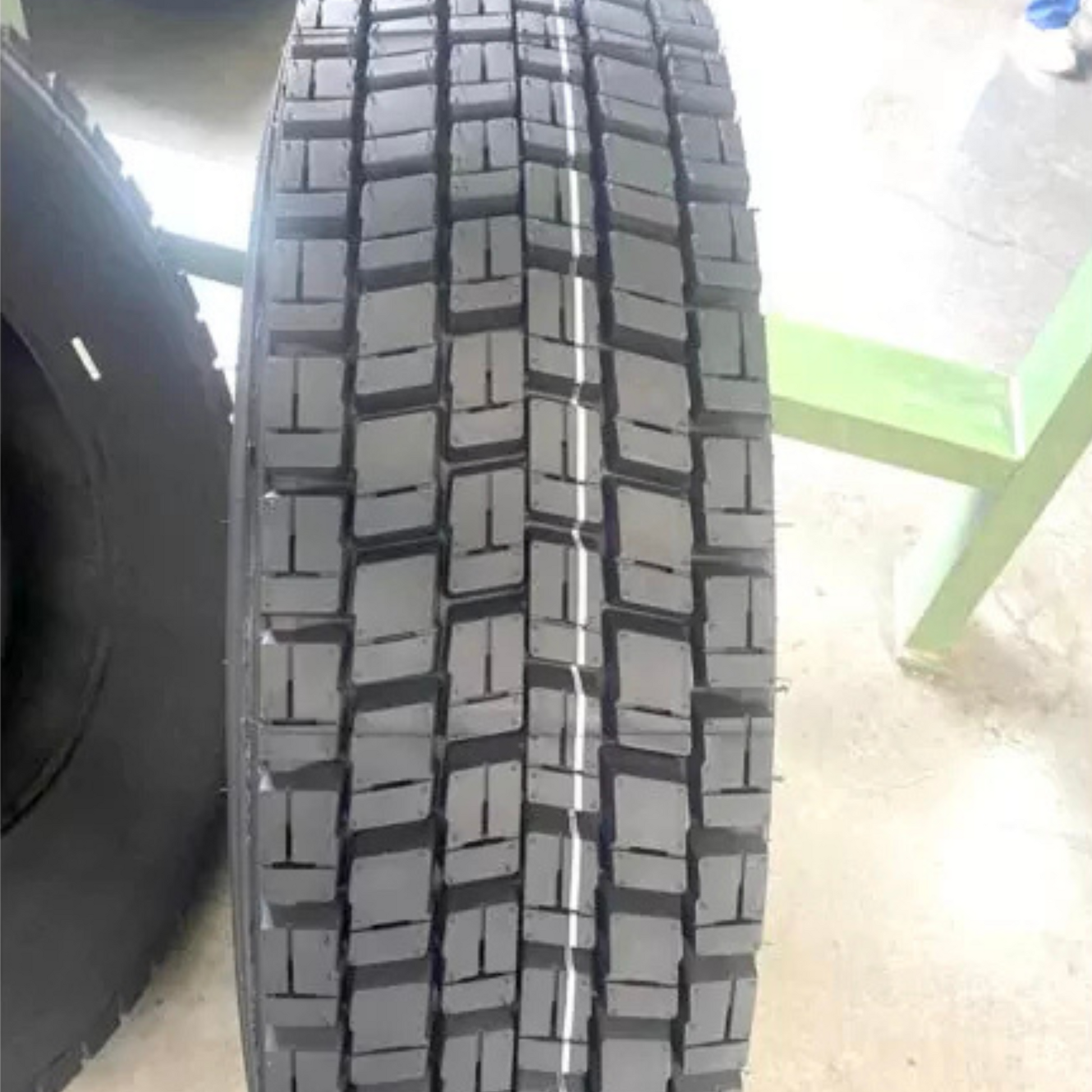 Neumático Frideric FD728 295/80R22.5 – Tracción Mixta